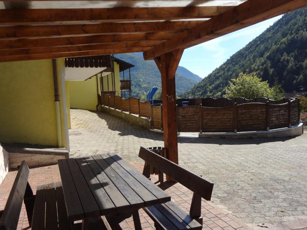 Residence ai Tovi Bezzecca Esterno foto